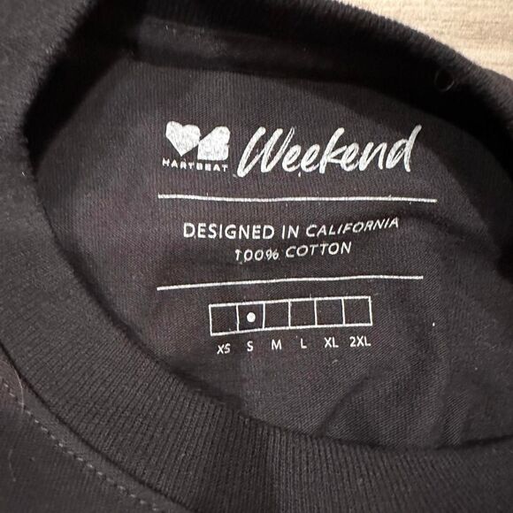 Hartbeat Weekend Men's Black T-shirt - Picture 3 of 3